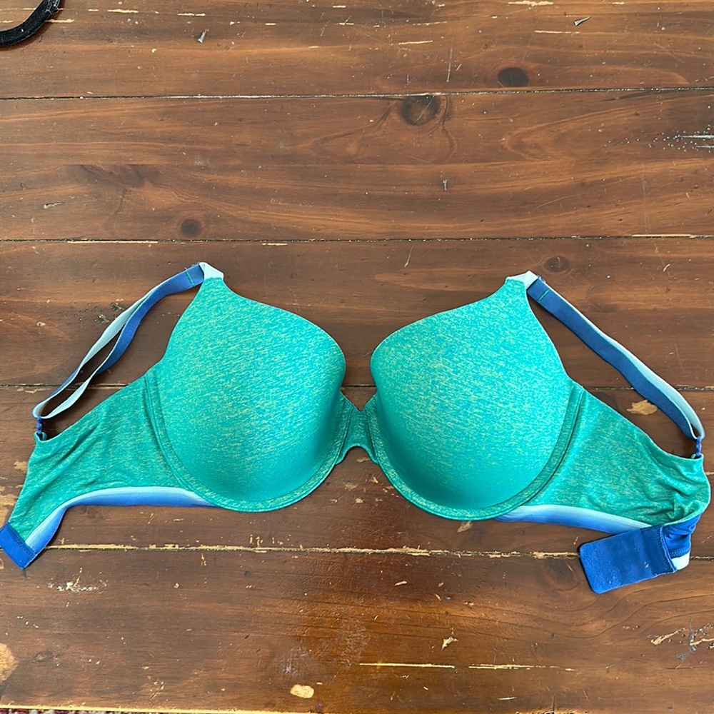 Victoria’s Secret Uplift Semi Demi Green Bra